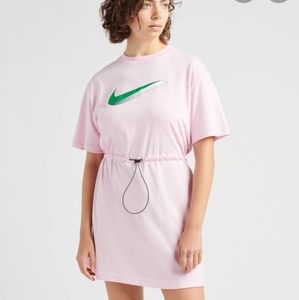 Nike Icon Clash S/S Dress